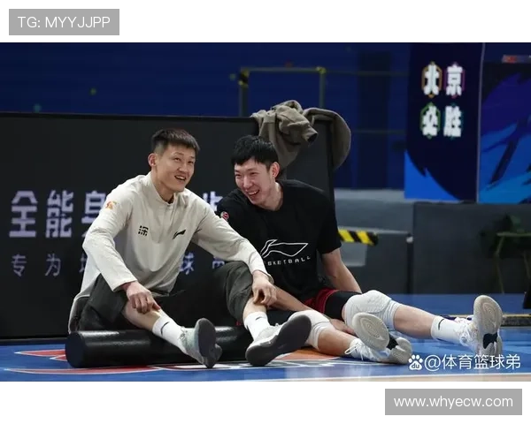 杰曼精准击地传球 周琦高飞双手隔扣朱俊龙精彩瞬间回顾